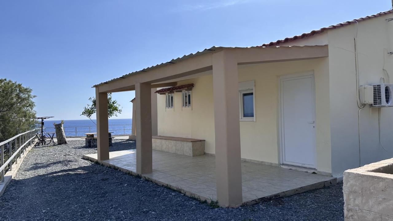 Sfinias Apartments Kali Limenes Exterior photo