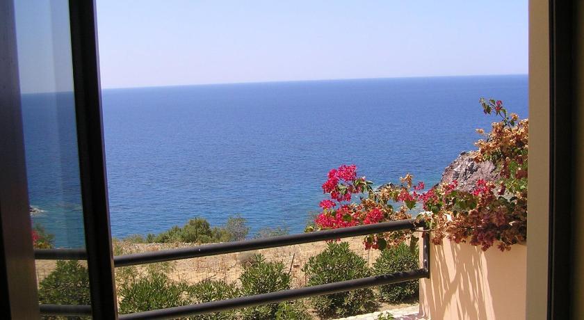 Sfinias Apartments Kali Limenes Exterior photo