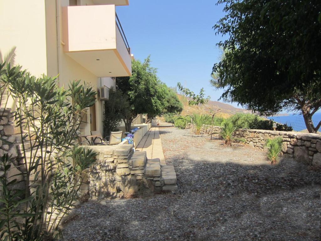 Sfinias Apartments Kali Limenes Exterior photo